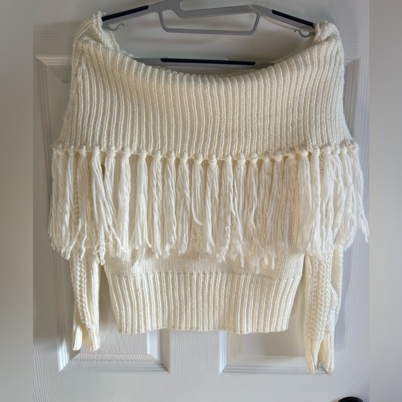 Main Strip Off Shoulder Tassel Long Sleeve Knit Fringe Sweater - Picture 5 of 9